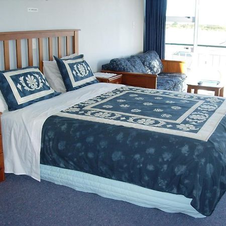 Tutukaka Coast Motor Lodge Ngunguru ภายนอก รูปภาพ